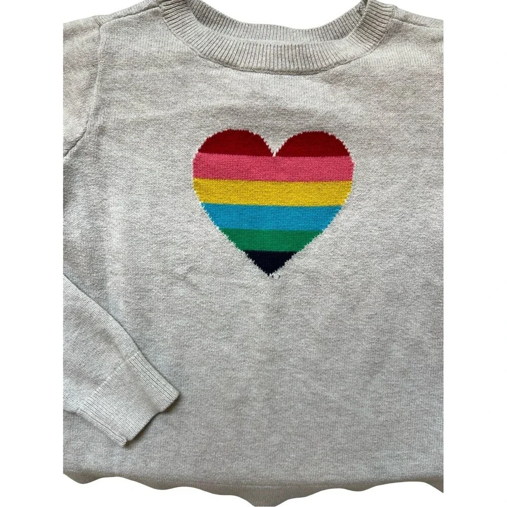 GAP Kids Rainbow Heart Crewneck Sweater Gray Pride Month 100% Cotton Size S 6-7